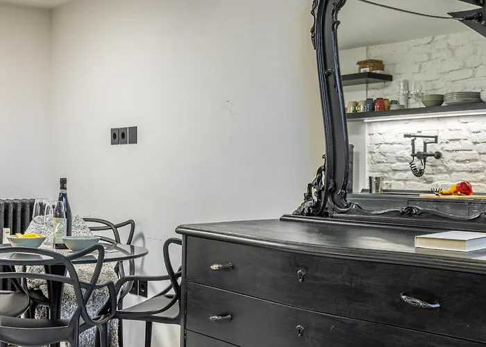 Trilocale Nolo شقة