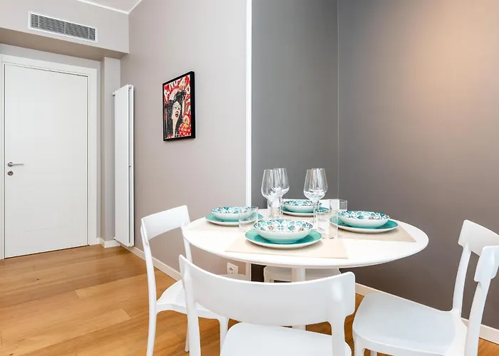 Appartement Luxurious & Spacious Flats In Duomo *