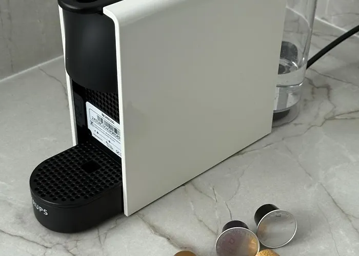 Bollicina - Free Parking, Ac & Balcony *