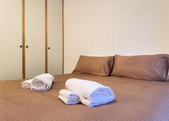 Isola District Lägenhet *