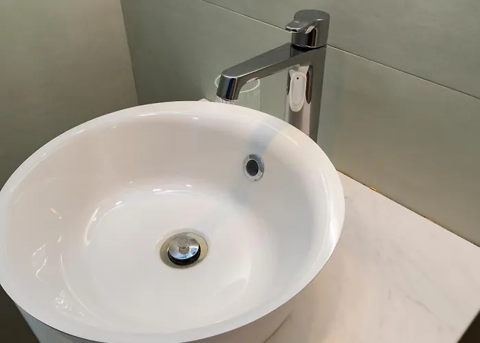 I Host - Pomponazzi Rosa