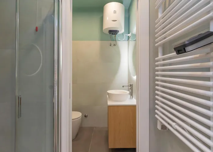 I Host - Pomponazzi Rosa *