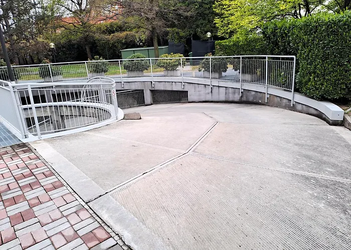 Il Giardino Dell'artista Stylish A Milánó