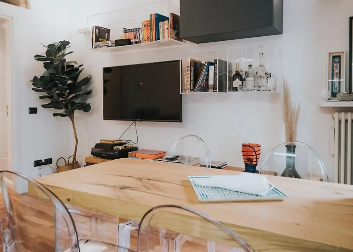 Prestige Boutique Homes - Brera 2 *