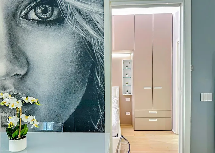 Panzeri Design - 2 Mins Darsena E Navigli Milano