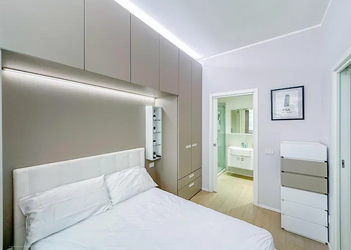 Panzeri Design - 2 Mins Darsena E Navigli