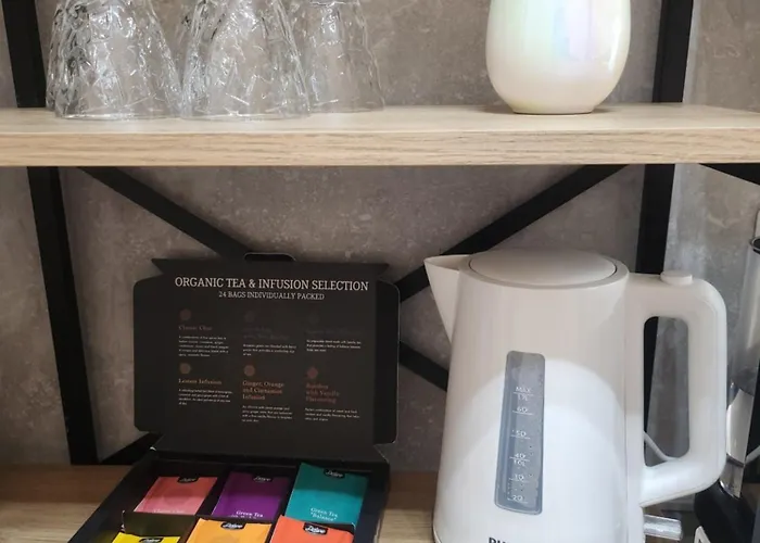 Art Deco Near Metro&navigli * Milán