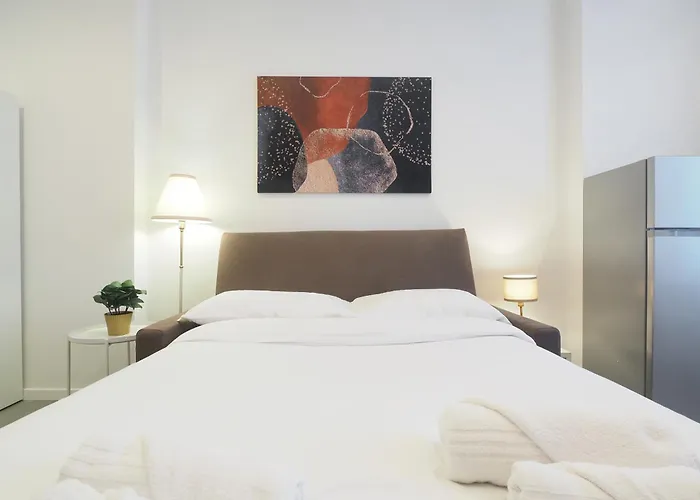 Primopiano - Certosa 105 * Милан