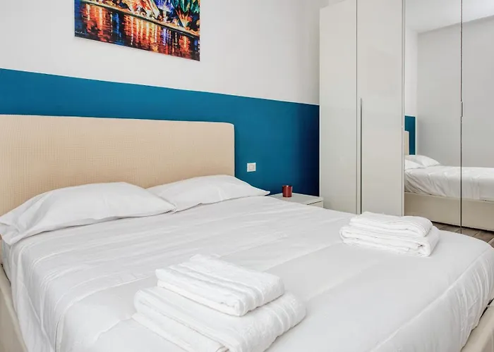 Stylish Flat Near San Siro - Metro Wifi & Ac ميلان