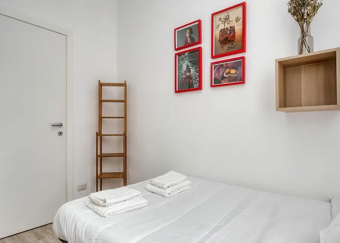 Cozy Modern Near Metro, Wifi Ac * Milano