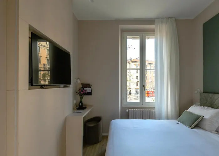 Aiello - Isola Design District