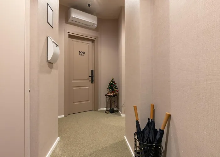 Aiello - Isola Design District