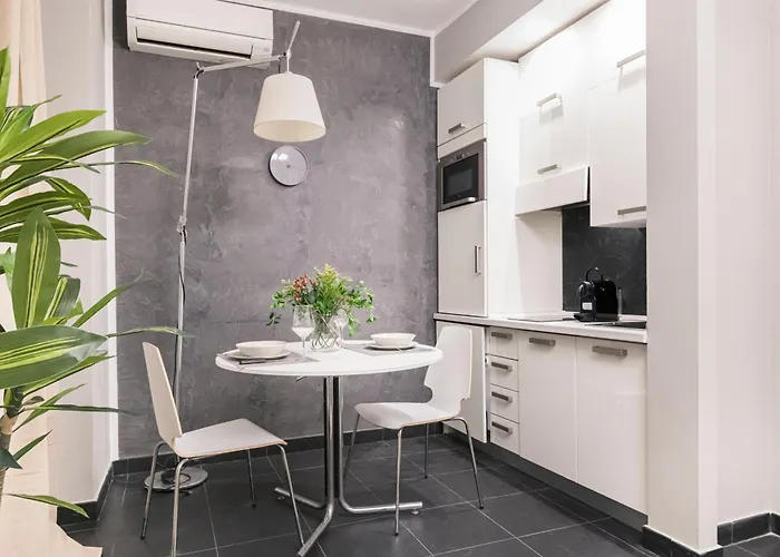 Easylife - - Gregorio 43 A - Porta Venezia Milano