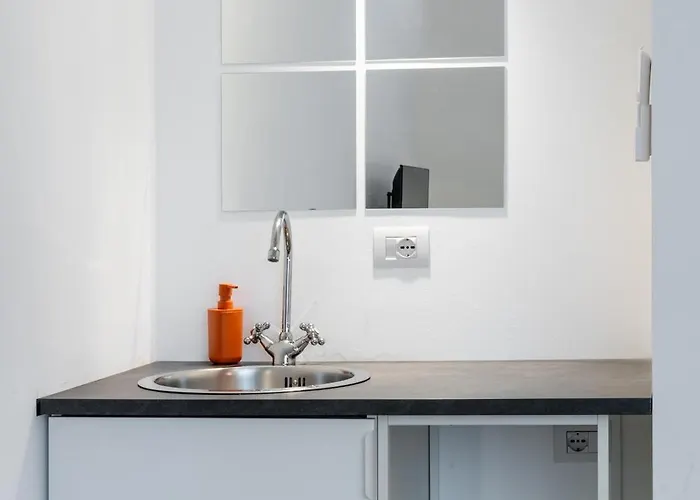 Fiorenti - New Flat In The Heart Of Navigli