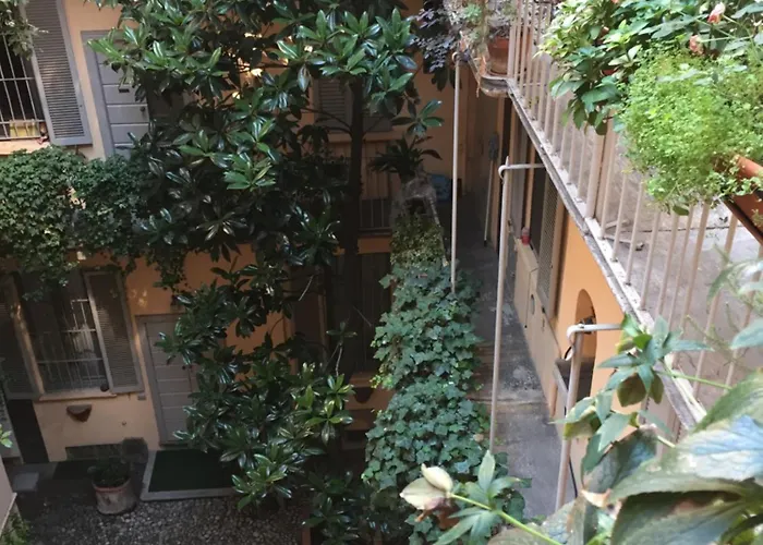 Casa Di Ringhiera Milanese * 밀라노