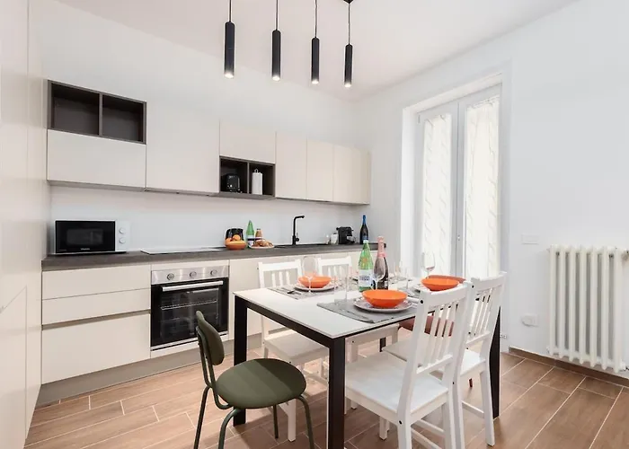 Lejlighed I San Siro I Steps To Metro, Ac & Free Wifi Milano