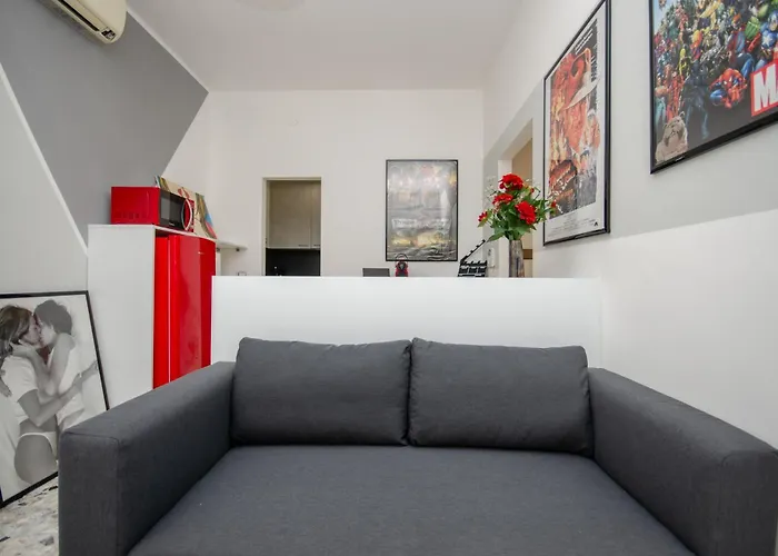 Vivimihome - Zanella House Apartmán