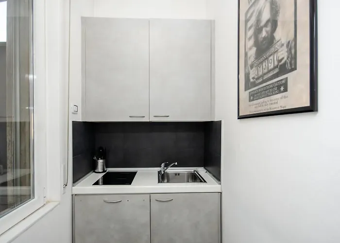 Vivimihome - Zanella House Apartmán