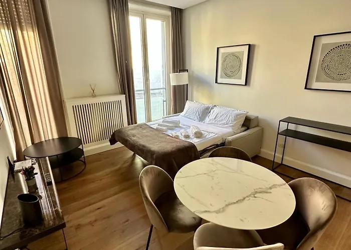 Casa Della Borsa - B 公寓 *