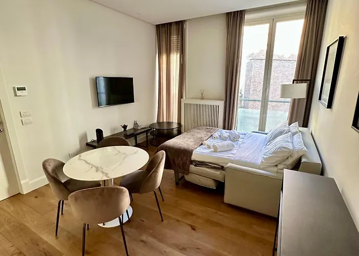Casa Della Borsa - B Daire Milano