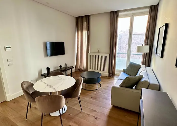 公寓 Casa Della Borsa - B 米兰