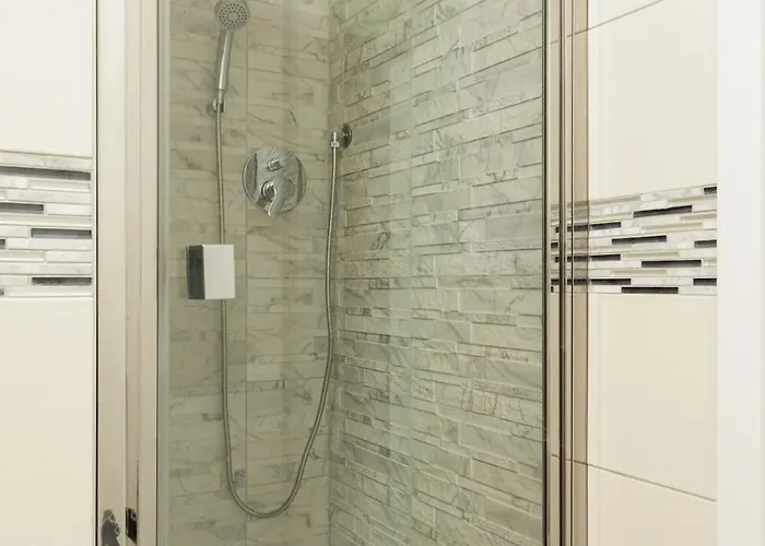 Greenheaven Luxe In Classic Area Milán