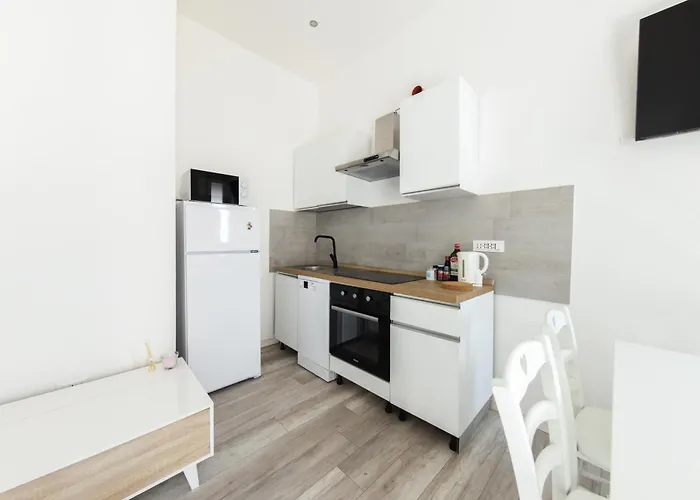 Greenheaven Luxe In Classic Area דירה מילאנו