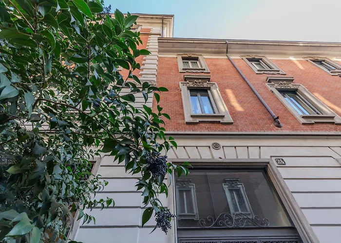 Daire Mansarde Belvedere Duomo Milano