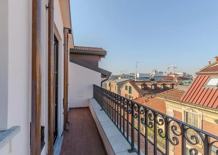 Mansarde Belvedere Duomo Daire Milano