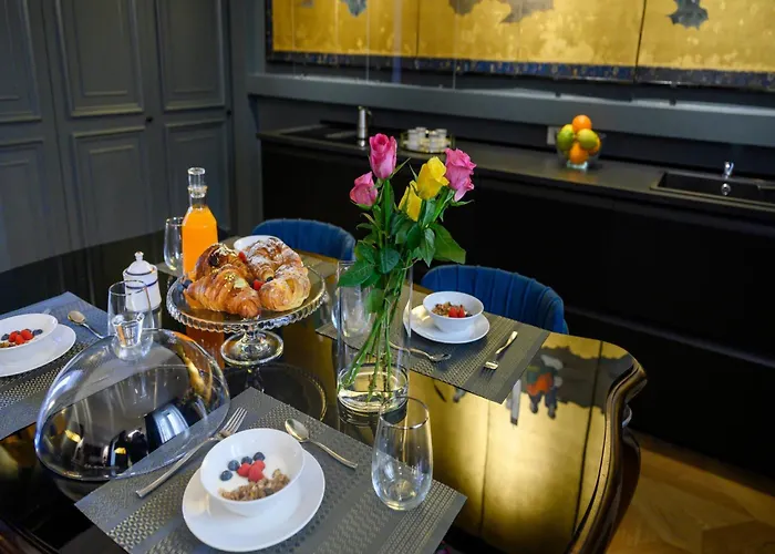 The Rent - Luxury One-bedroom In The Historic Center * Milan
