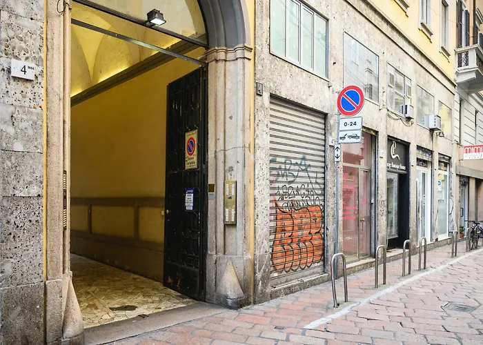 아파트 The Rent - Luxury One-bedroom In The Historic Center 밀라노