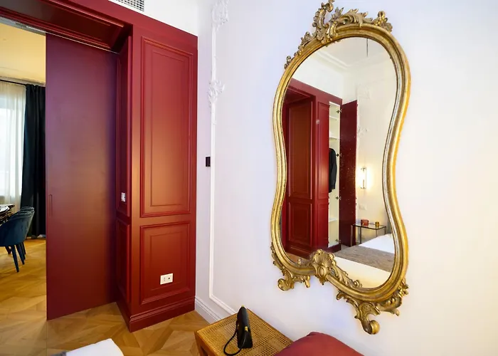 The Rent - Luxury One-bedroom In The Historic Center *