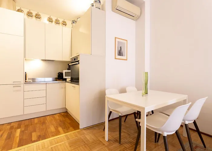 Disciplini Two Bedrooms Apartmán Milán