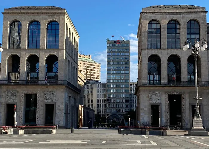 Duomo Intero Milan