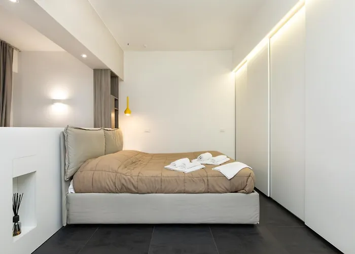 Magnoliaapartments - 52 Porta Nuova, Brera Duomo 밀라노