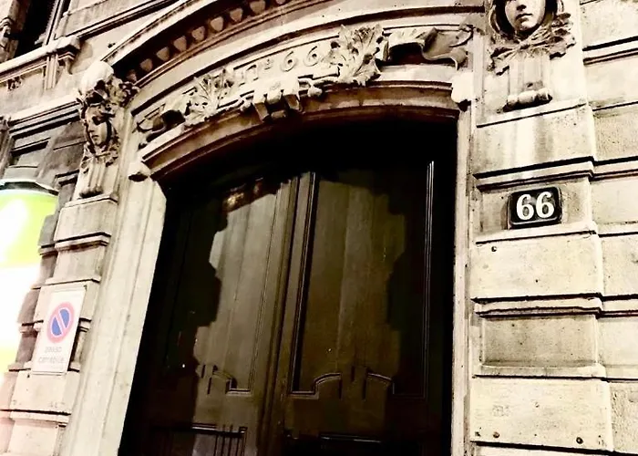 Charming Elegant In Historic Art Nouveau Building, Bed & Breakfast 3*