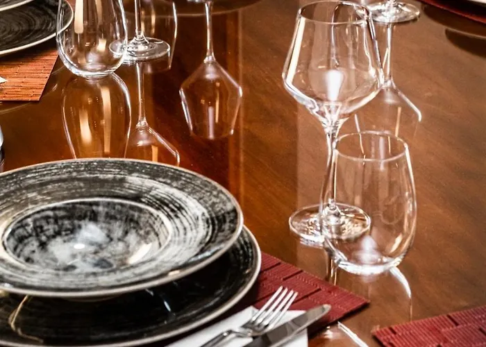 Апартаменты 10 Minuti Dal Duomo - Elegante Domus *