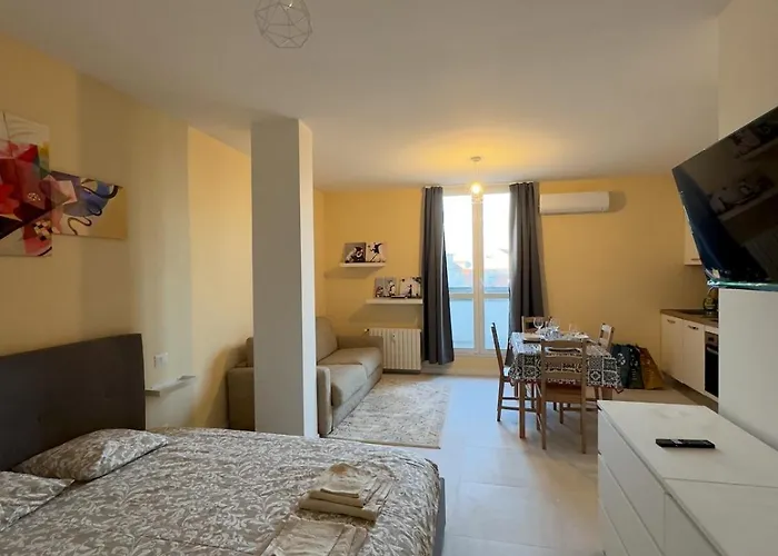 Sky Urban Valtorta * מילאנו