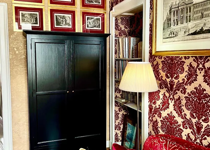 Charming Elegant In Historic Art Nouveau Building, Bed & Breakfast Milán