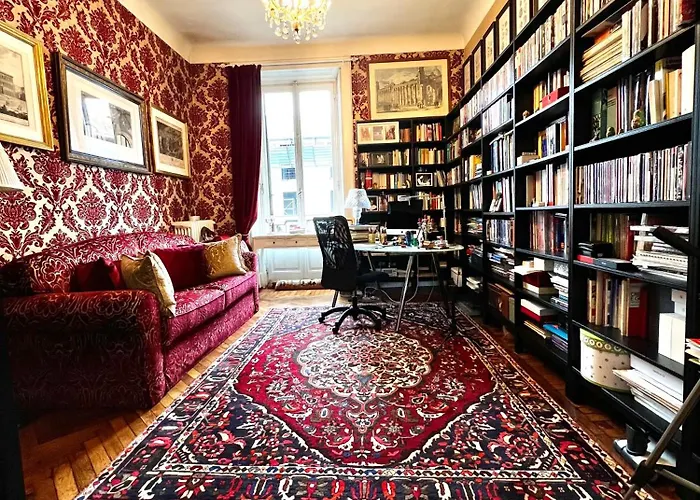 Bed & Breakfast Charming Elegant In Historic Art Nouveau Building, 3*