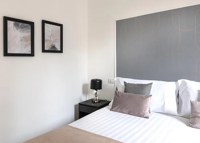 Easylife - In Porta Venezia ホテル *