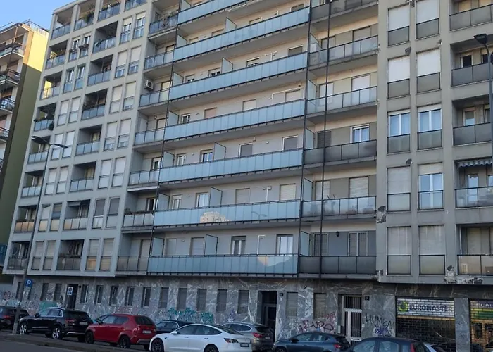 Panoramic Views, Location *