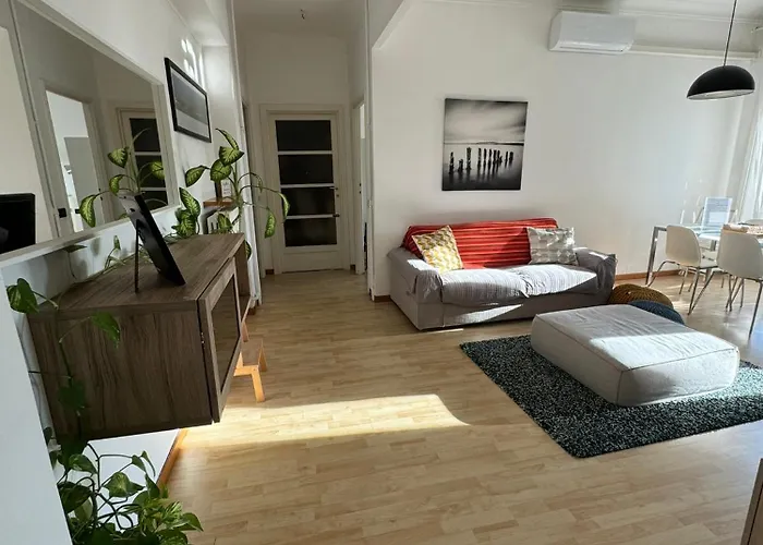 Apartmán Trilocale Con Due Balconi A Isola Porta Nuova Milán