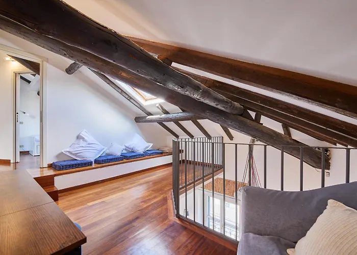 Lejlighed Attico Luminoso E Panoramico In Moscova Garibaldi Milano