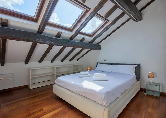 Attico Luminoso E Panoramico In Moscova Garibaldi * Milano