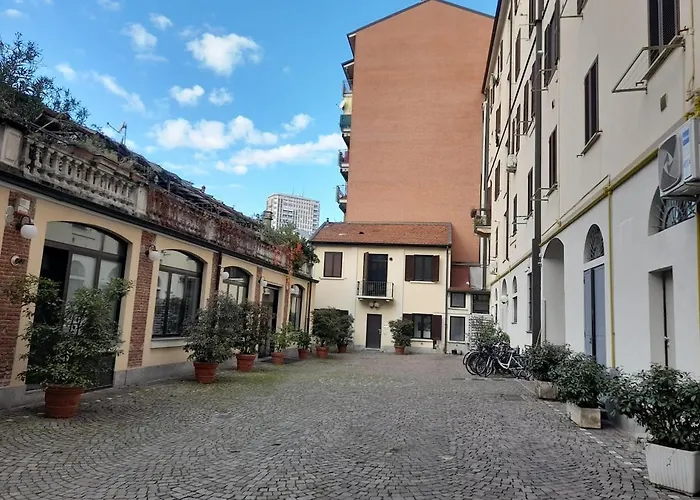 Centro * Milán