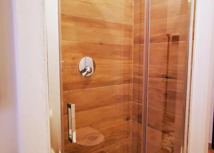 Cozy Flat 50 Meters From The Metro *