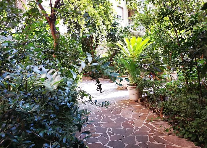 Daire Cozy 50 Meters From The Metro Milano
