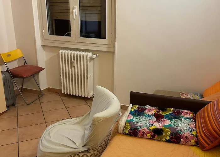 Casa Jaures-turro, 10 Meters From The Metro, Red Line Mm1 *