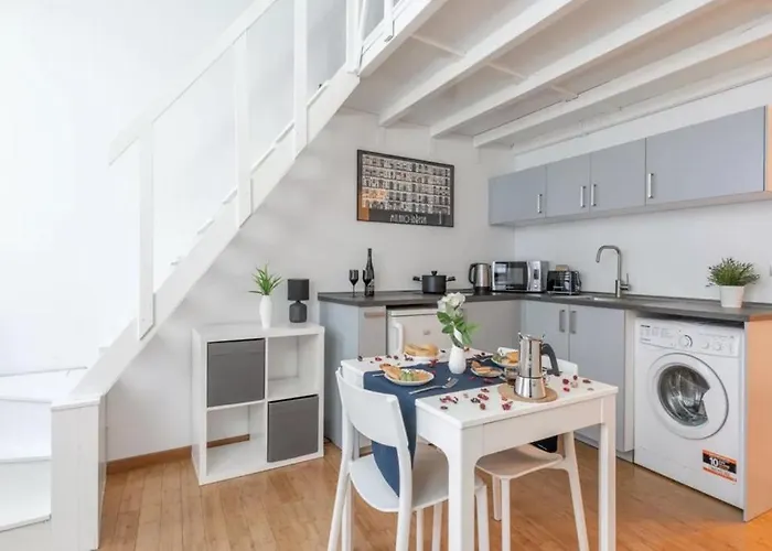 Two-room San Babila Appartamento *